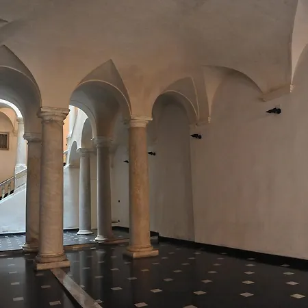 Italianway - Dei Giustiniani 18 B * Gênes