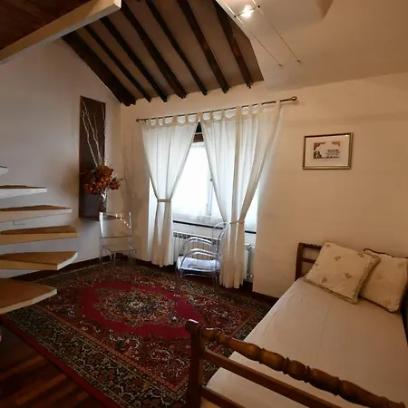 Apartment Italianway - Dei Giustiniani 18 B Genoa